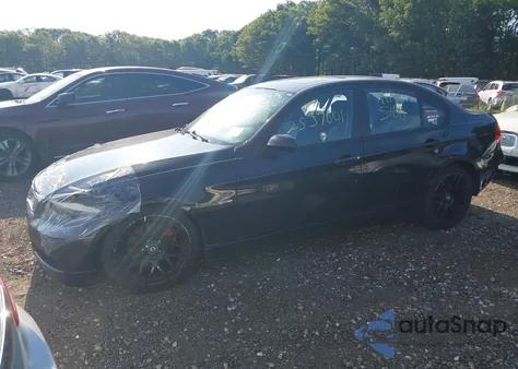 2007 BMW 328Xi z USA, uszkodzony, nr VIN WBAVC93507KZ71651